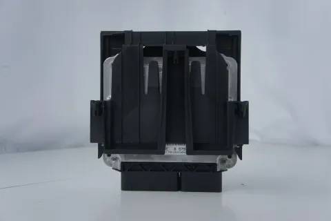 Article PL6V