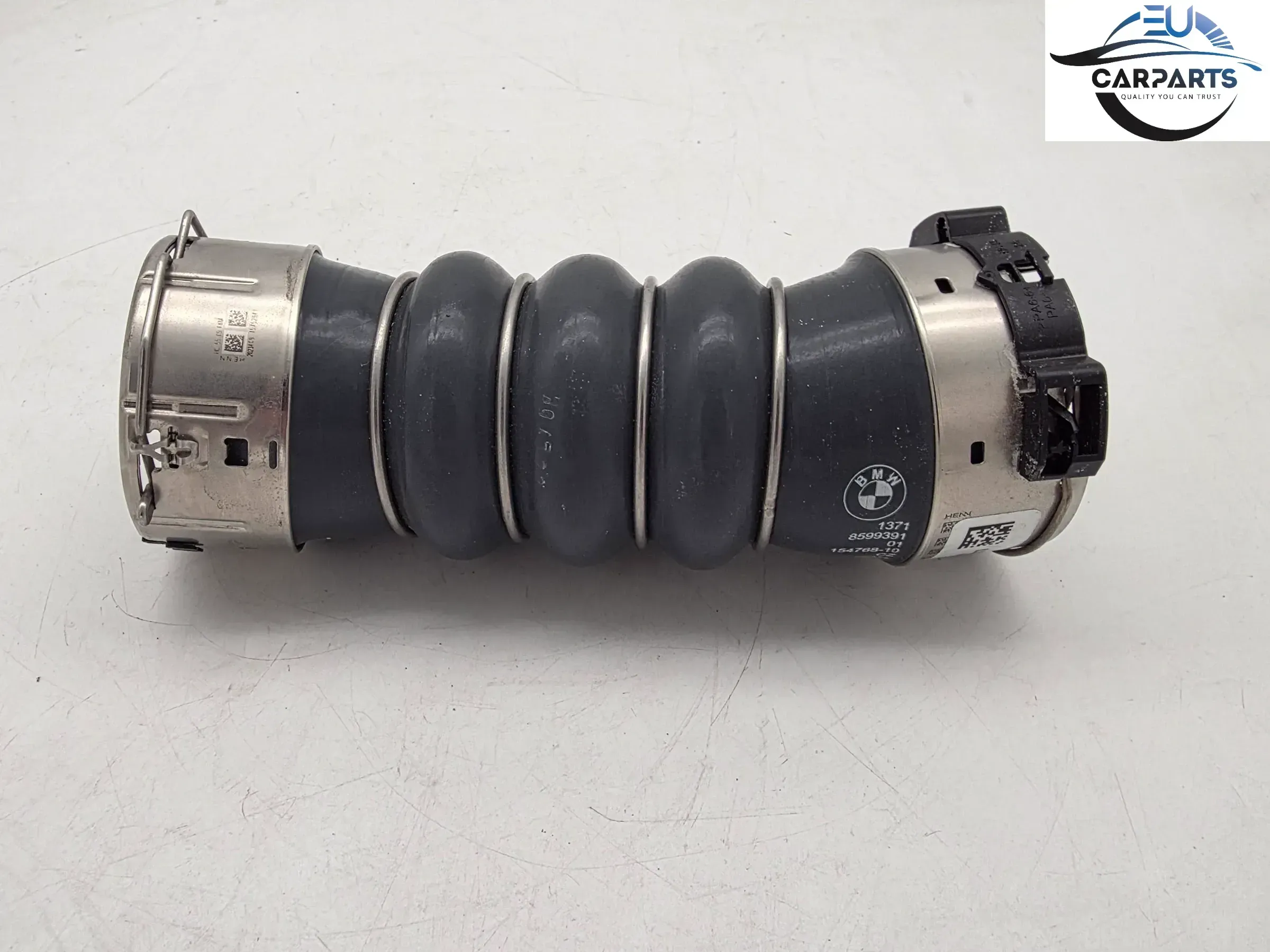 Original BMW G30 G31 G05 G06 G11 G07 30d 40d Ladeluftleitung 13718599391 - Bild 1