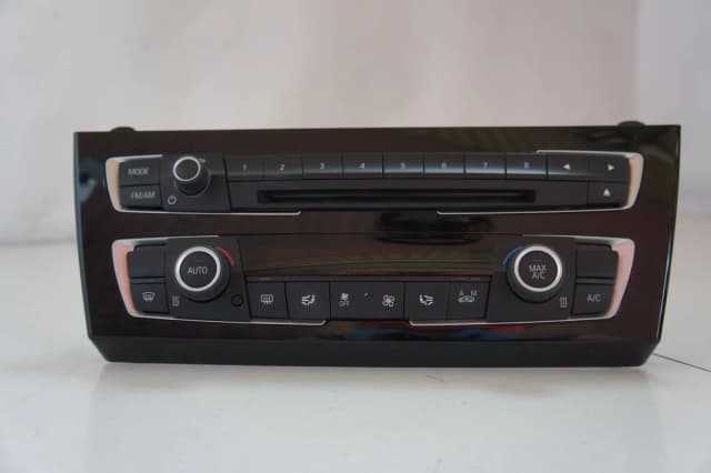 Article Y95M