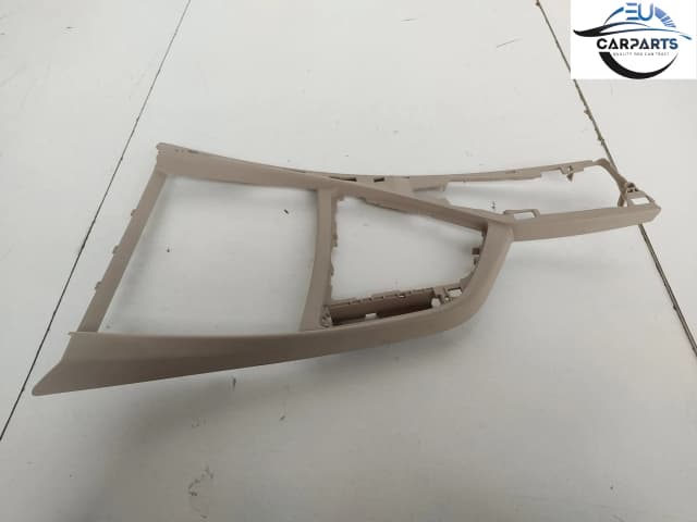 Article Z5RG